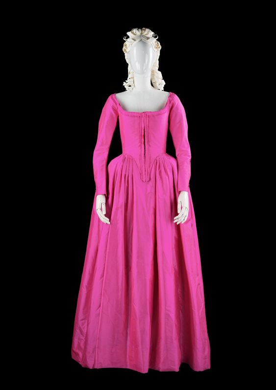Katharina die Große Cosplay-Ko – Vintage Slip Dress Bewertung und Preis