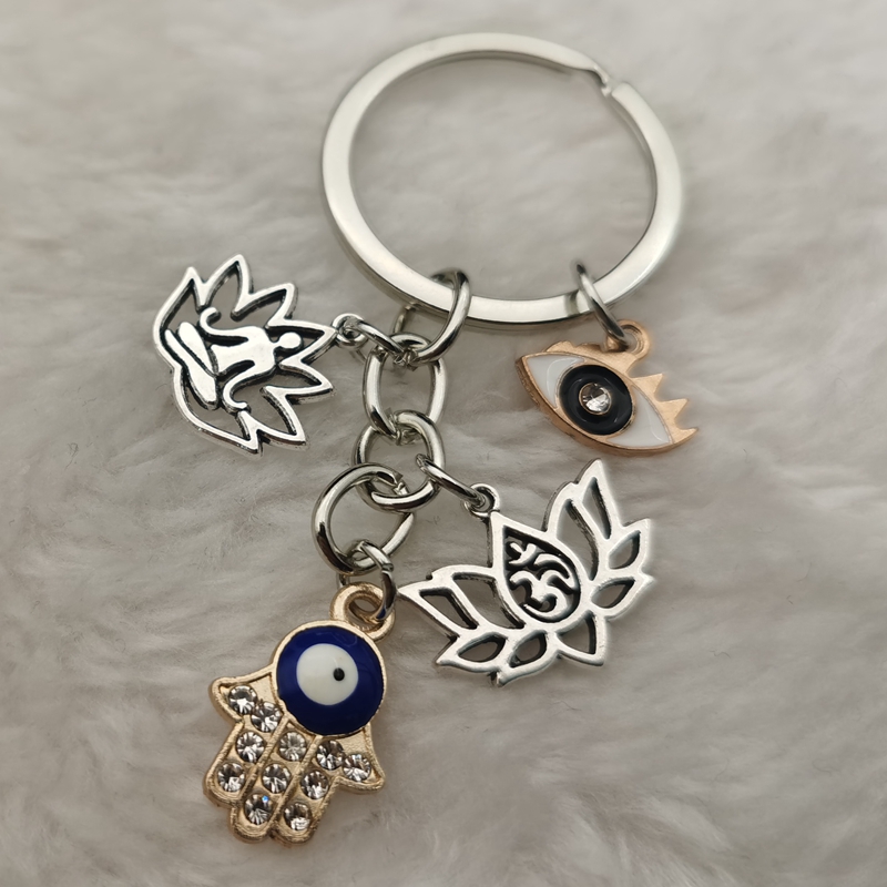 Vintage Religiöse Keychain Ele – Vintage Ysl Fashion Bewertung und Preis